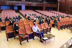 در کنفرانس یکروزه زایمان بی‌درد عنوان شد:  مقبولیت زایمان طبیعی باید از دبیرستان‌های دخترانه آغاز شود