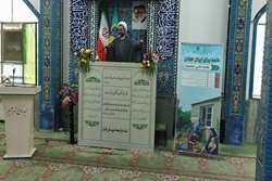 همزمان با سومین روز هفته ملی جمعیت؛  تاکید بر موضوع فرزندآوری در نماز جمعه طارم